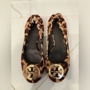 Tory Burch animal (cheetah) print ballet flats size 7